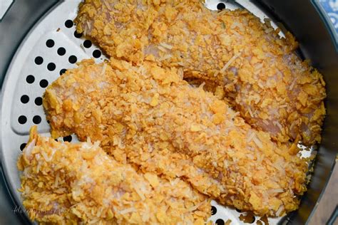 air-fryer-cornflake-chicken-tenders image