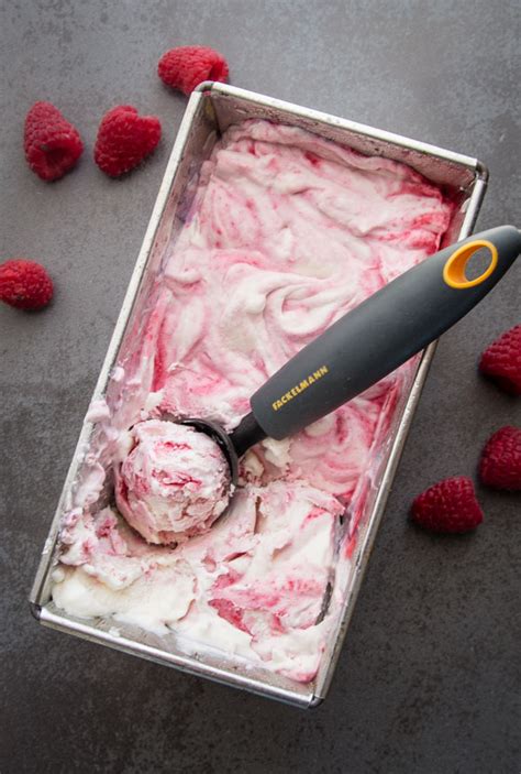 no-churn-raspberry-ice-cream-recipe-an-italian-in-my image