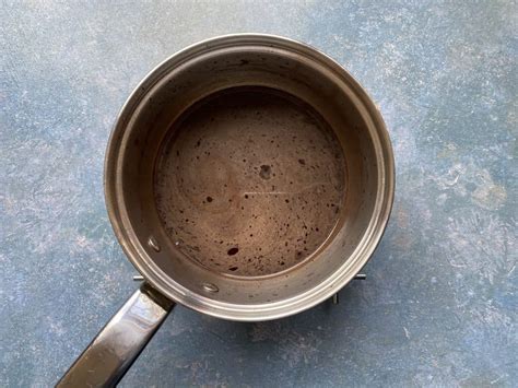 how-to-make-a-mocha-latte-at-home-easy-5 image