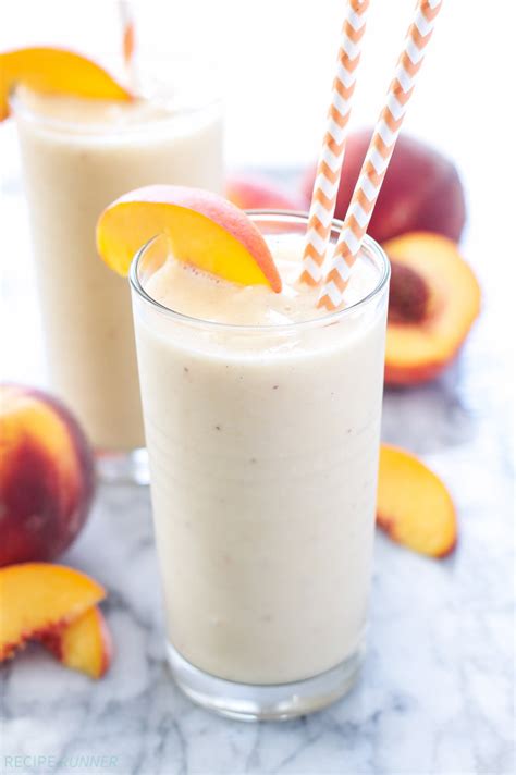 peach-green-tea-smoothie-recipe-runner image