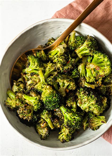 roasted-garlic-lemon-broccoli-all-the-healthy-things image