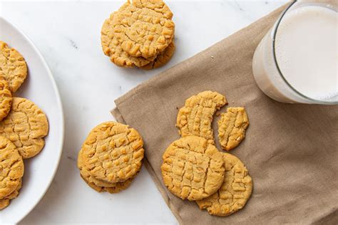 crunchy-peanut-butter-cookies-recipe-the-spruce-eats image