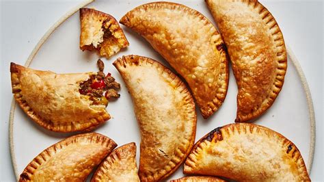 2-recipes-for-argentinian-empanadas-based-on-a-family image