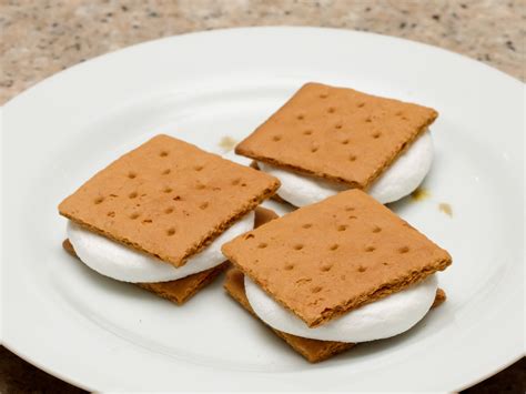 3-ways-to-make-smores-in-the-oven-wikihow image