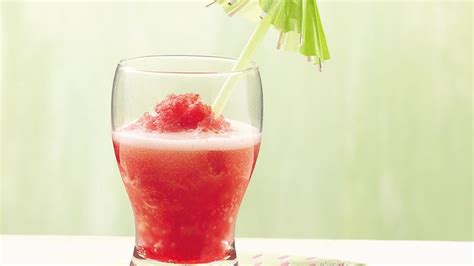 strawberry-citrus-slush-recipe-pillsburycom image