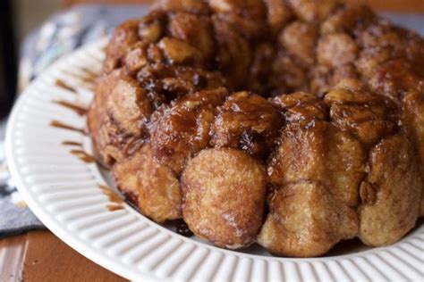 how-to-make-chocolate-chip-monkey-bread-the-night image