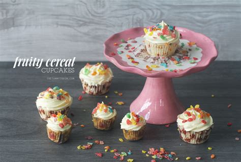 colorful-fruity-cereal-cupcakes-with-vanilla image