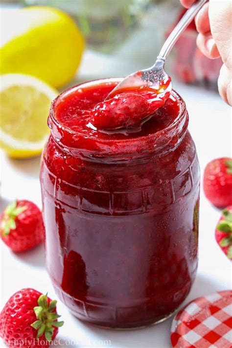 3-ingredient-homemade-strawberry-jam-no-pectin image