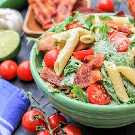 blt-pasta-salad-with-creamy-spicy-avocado-sauce image