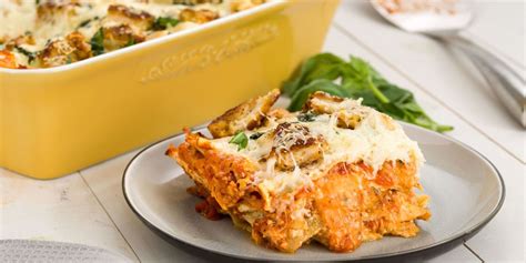 best-chicken-parm-lasagna-how-to-make-chicken image