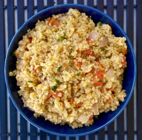 warm-bulgur-wheat-with-tomato-and-peppers-olive image