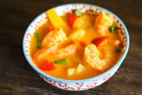 thai-pineapple-shrimp-curry-quick-easy-comfy-belly image