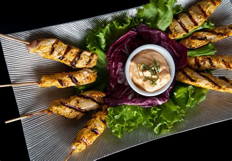 recipe-grilled-chicken-skewers-with-creamy-herb-sauce image