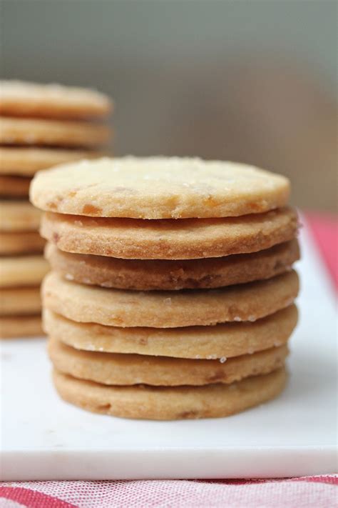 crystallized-ginger-shortbread-cookies-karens image