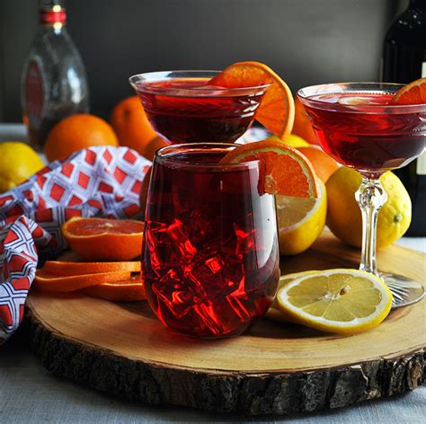 hibiscus-tea-sangria-a-little-and-a-lot image