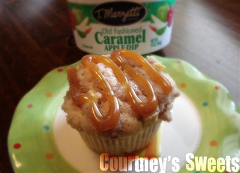 caramel-apple-streusel-cupcakes-recipe-oh-my image