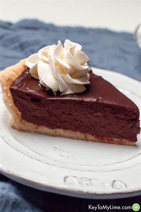 easy-chocolate-pie-pioneer-womans-old-fashioned image