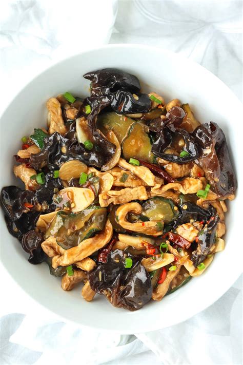 pork-and-wood-ear-mushroom-stir-fry-that-spicy-chick image