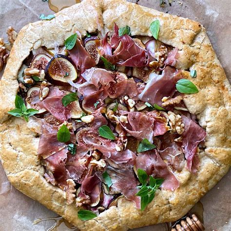savory-galette-with-figs-and-prosciutto-the-greek-foodie image