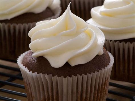 guinness-baileys-and-jameson-chocolate-cupcakes image