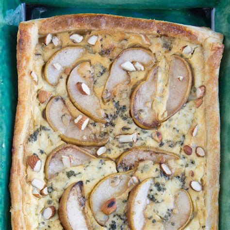 blue-cheese-and-pear-tart-recipe-gourmet-food-world image
