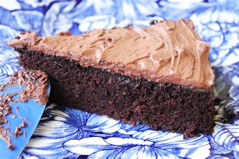 easy-chocolate-cake-vegan-chocolate-cake image