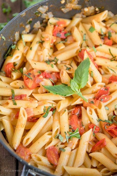 tomato-basil-pasta-easy-penne-pasta-recipe-for-lunch image