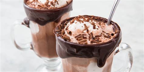 20-hot-chocolate-dessert-recipes-hot-cocoa-desserts image