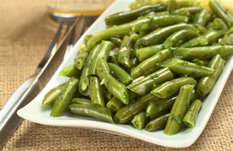 herbed-green-beans-recipe-add-your-favorite-herbs image