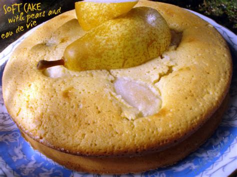 soft-cake-with-pears-and-eau-de-vie image