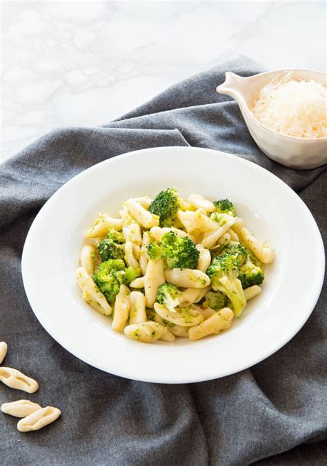 15-minute-cavatelli-and-broccoli-italian-recipe-book image