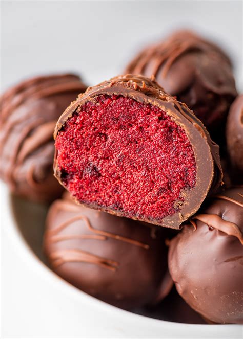red-velvet-cake-balls-gimme-delicious image