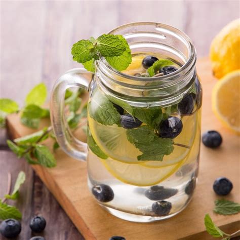 the-23-best-flavored-water-recipes-of-all image