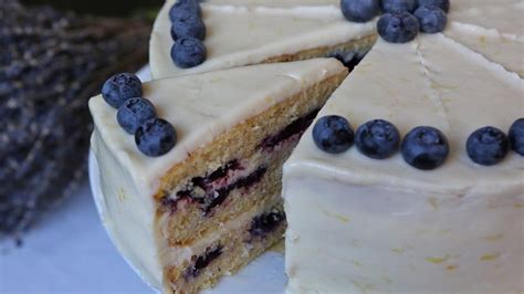 the-london-tea-room-blueberry-lemon-cake image