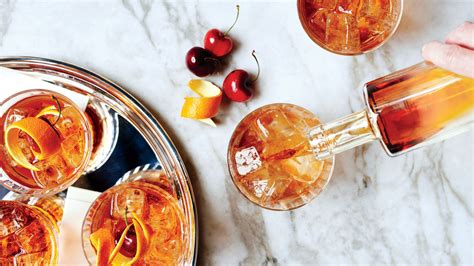 22-amazing-whiskey-cocktails-and-drink-recipes-bon image