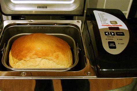 honey-whole-wheat-bread-in-the-bread-machine image