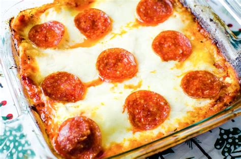 easy-pepperoni-pizza-lasagna-recipe-mommy-musings image