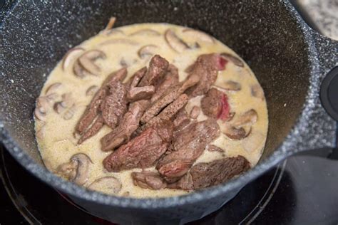 the-best-keto-beef-stroganoff-recipe-ketoconnect image