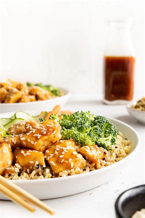 teriyaki-chicken-bowl-with-quinoa-brown-rice image