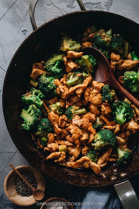 chicken-and-broccoli-chinese-takeout image