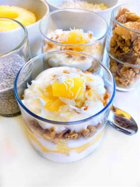 pina-colada-breakfast-parfait-healthy-and-quick image