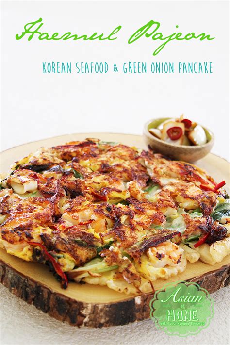 haemul-pajeon-korean-seafood-green-onion-pancake image