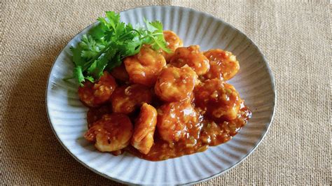 shrimp-in-chili-sauce-recipe-japanese-cooking-101 image