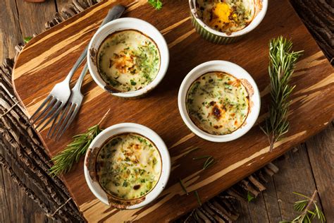 herbed-baked-eggs image