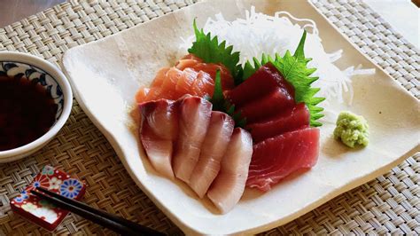 sashimi-recipe-japanese-cooking-101 image