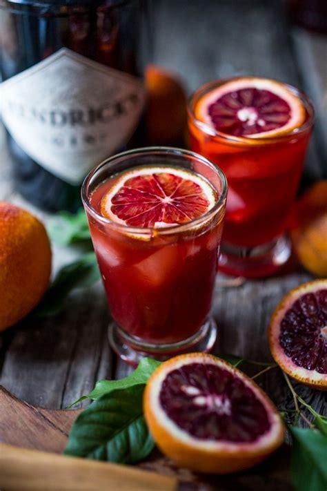the-negroni-cocktail-even-better-feasting-at-home image