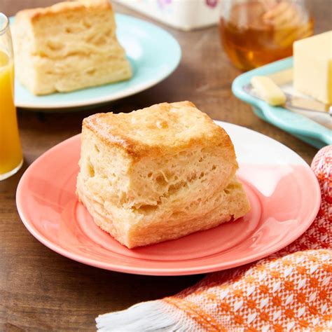 best-buttermilk-biscuits-recipe-how-to-make-buttermilk-biscuits image