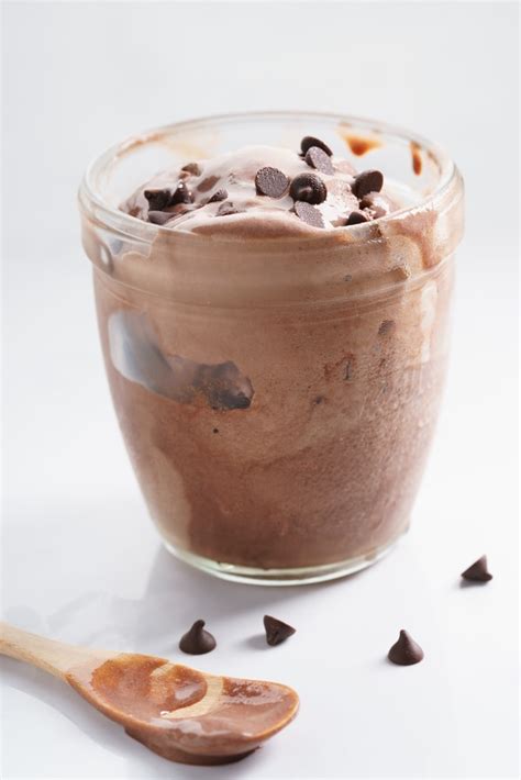 wendys-frosty-recipe-just-3-ingredients-insanely-good image