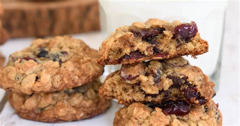 oatmeal-cranberry-chocolate-chip-cookies-baking image