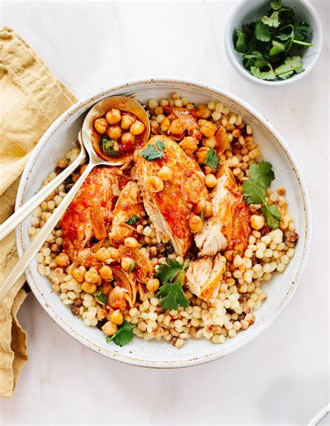 baked-harissa-chicken-with-chickpeas-familystyle-food image